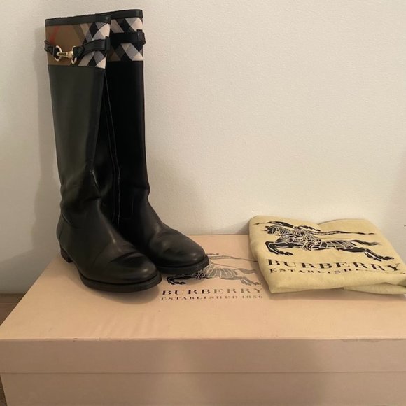 Tall Black Burberry Leather Boots- Size 8M - Picture 1 of 7